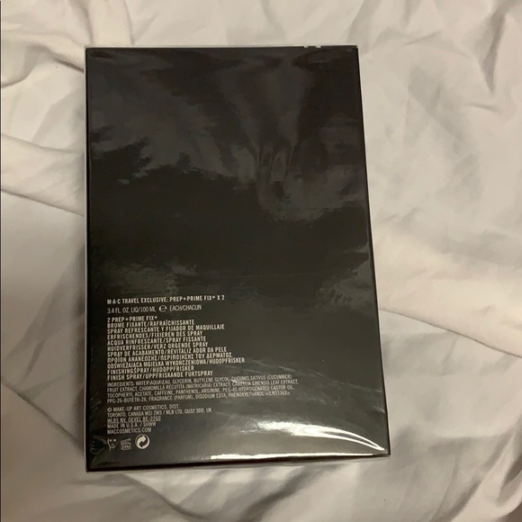 M.A.C. Prep+Prime Fix+ - Picture 2 of 3